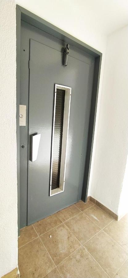 Ferienwohnung Ola Marina Solo Familias Playa de Gandia Exterior foto